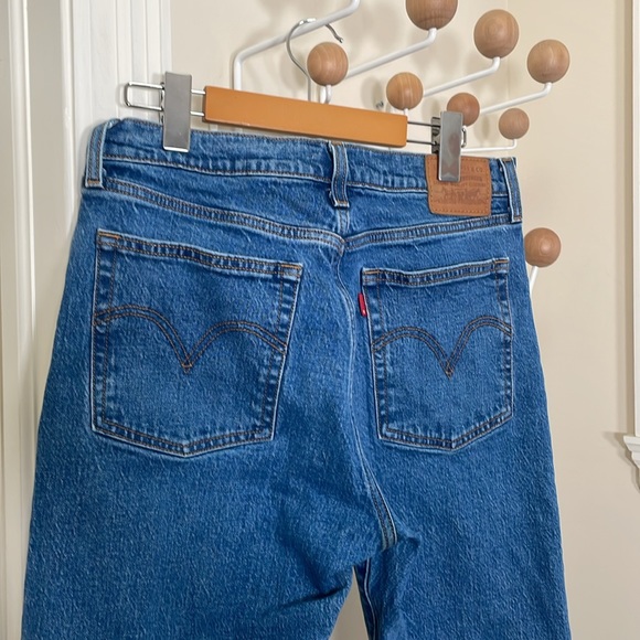 Levi's - Wedgie Straight High Waist Denim Pants - Blue - 30 - Picture 11 of 12